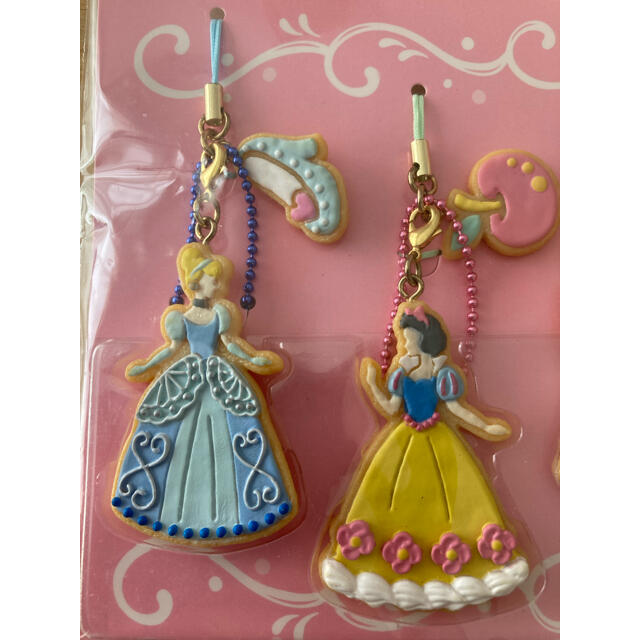 Disney ディズニーランド プリンセス ストラップ キーホルダー クッキー バラ売りの通販 By 単品値引き不可 S Shop ディズニーならラクマ