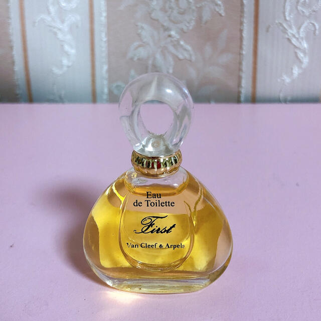 Van Cleef & Arpels(ヴァンクリーフアンドアーペル)のヴァンクリ　ヴァンクリーフ&アーペル　香水　香水サンプル コスメ/美容の香水(香水(女性用))の商品写真