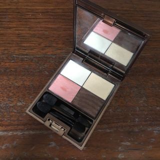 ルナソル パレット アイシャドウ イエロー 黄色系 の通販 40点 Lunasolのコスメ 美容を買うならラクマ ルナソル パレット アイシャドウ イエロー 黄色系 の通販 40点 Lunasolのコスメ 美容を買うならラクマ