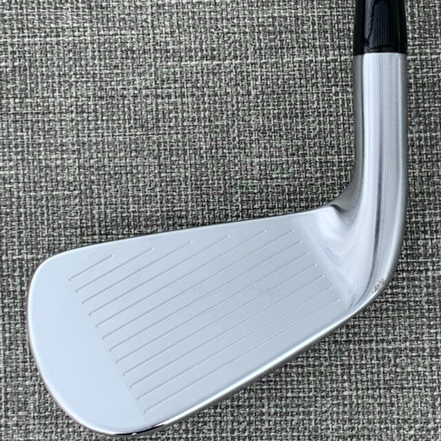 Titleist(タイトリスト)の【美品】タイトリスト Ｔ２００ 単品アイアン ５番 T-KUROKAGE 60 スポーツ/アウトドアのゴルフ(クラブ)の商品写真