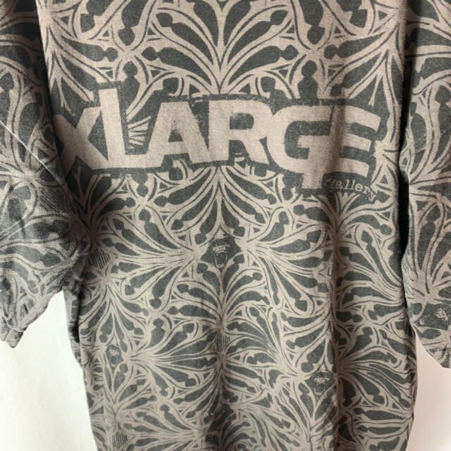 XLARGE(エクストララージ)のエクストララージ　総柄Tシャツ メンズのトップス(Tシャツ/カットソー(半袖/袖なし))の商品写真