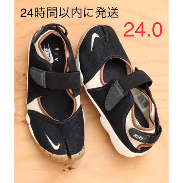 NIKE(ナイキ)のナイキ エア リフト NIKE WMNS AIR RIFT 24.0cm レディースの靴/シューズ(サンダル)の商品写真