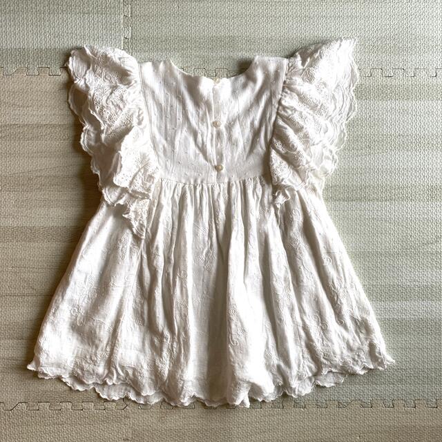 ZARA(ザラ)のZARA ♡ 刺繍入りワンピース キッズ/ベビー/マタニティのベビー服(~85cm)(ワンピース)の商品写真