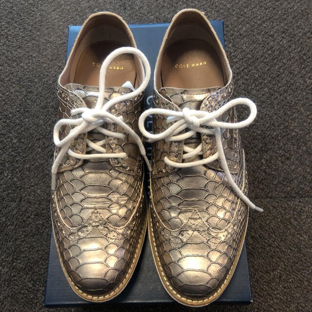 Cole Haan(コールハーン)のCOLE HAAN コールハーン ルナグラウンド ウイングチップ 5.5 レディースの靴/シューズ(スニーカー)の商品写真