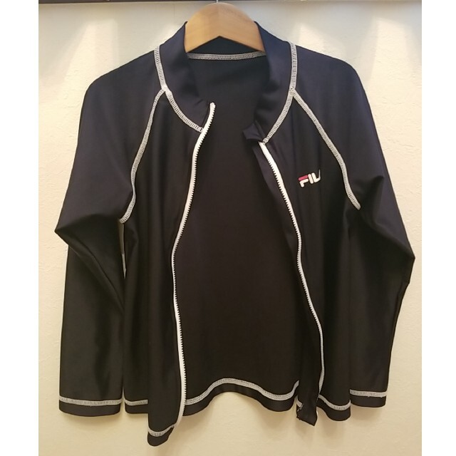 FILA(フィラ)の130サイズ　ラッシュガード キッズ/ベビー/マタニティのキッズ服女の子用(90cm~)(水着)の商品写真