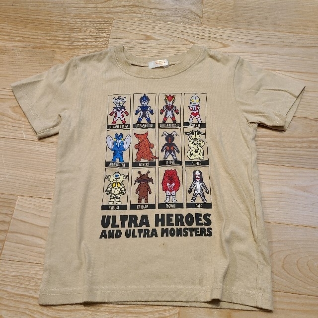 BANDAI(バンダイ)のウルトラマンTシャツ130cm キッズ/ベビー/マタニティのキッズ服男の子用(90cm~)(Tシャツ/カットソー)の商品写真