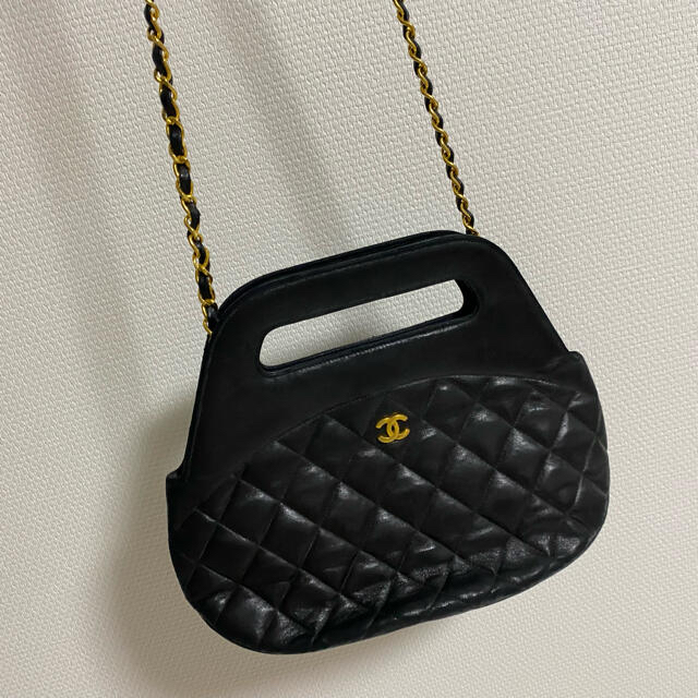 CHANEL(シャネル)のCHANELマトラッセチェーンショルダーバッグ レディースのバッグ(ショルダーバッグ)の商品写真