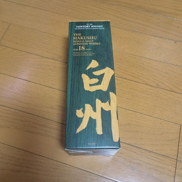 サントリー(サントリー)の希少ーサントリー 白州 18年  食品/飲料/酒の酒(ウイスキー)の商品写真