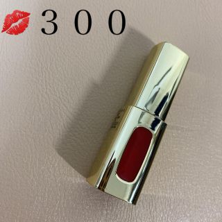 ロレアルパリ(L'Oreal Paris)のロレアル　新品リップ３００(リップグロス)