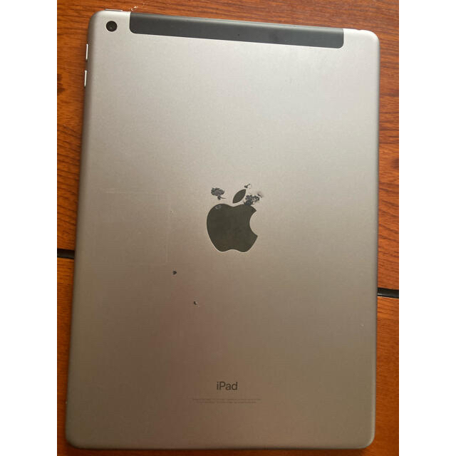 iPad 第6世代 32GB