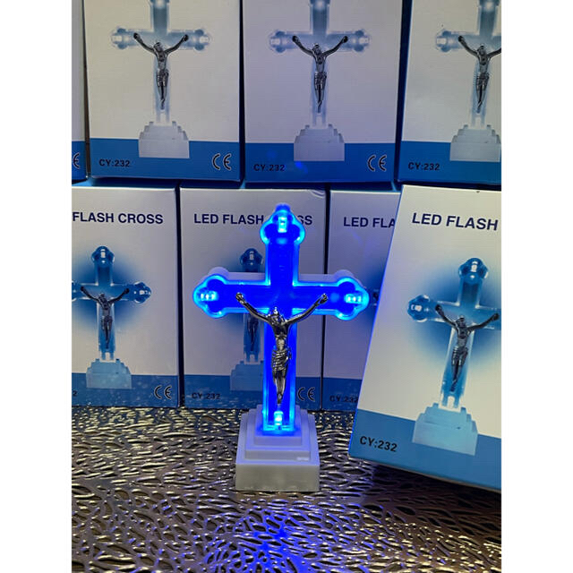クリスチャン　アルター　ライト　LED フラッシュクロス インテリア/住まい/日用品のライト/照明/LED(その他)の商品写真