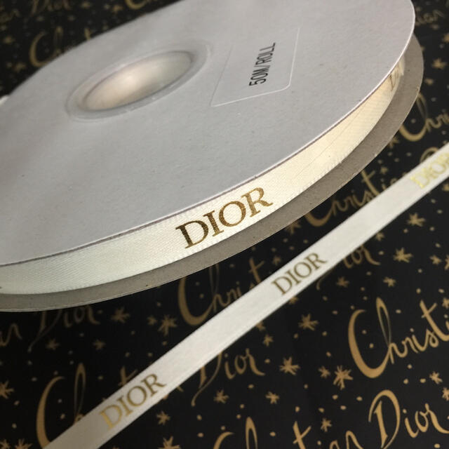 1ロール50mです☆DIOR リボン オフホワイト ゴールドロゴ | gellonautos.cl