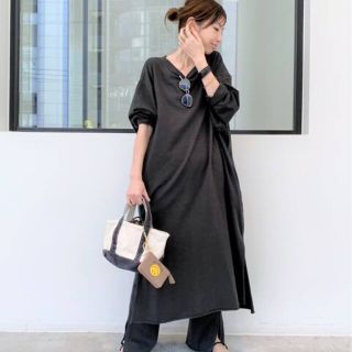 アパルトモンドゥーズィエムクラス(L'Appartement DEUXIEME CLASSE)のPRINTED LONG DRESS(ロングワンピース/マキシワンピース)