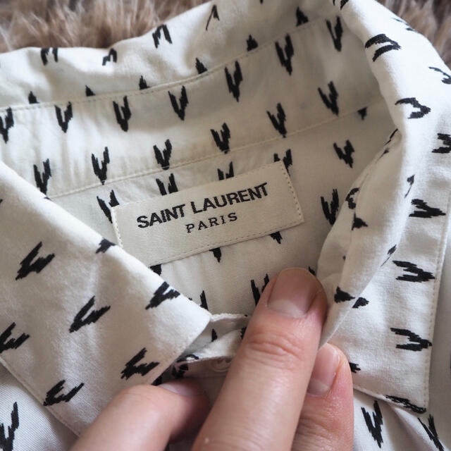 Saint Laurent(サンローラン)のSaint Laurent paris 長袖シャツ　38 レーヨン  メンズのトップス(シャツ)の商品写真