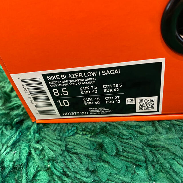 NIKE(ナイキ)のSACAI × NIKE BLAZER LOW "CLASSIC GREEN" メンズの靴/シューズ(スニーカー)の商品写真