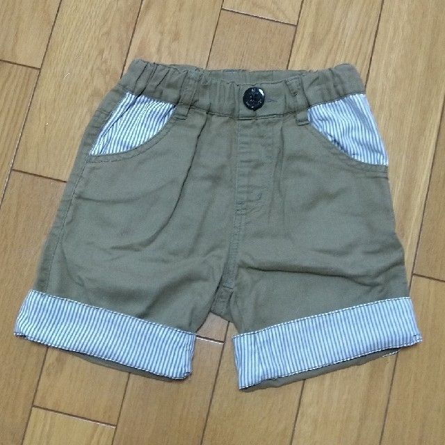 BeBe(ベベ)の男の子　3点セット　サイズ95〜 キッズ/ベビー/マタニティのキッズ服男の子用(90cm~)(Tシャツ/カットソー)の商品写真