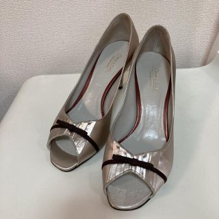ODETTE E ODILE(ハイヒール/パンプス)のフリマアイテム一覧 ODETTE E ODILE(ハイヒール/パンプス)のフリマアイテム一覧