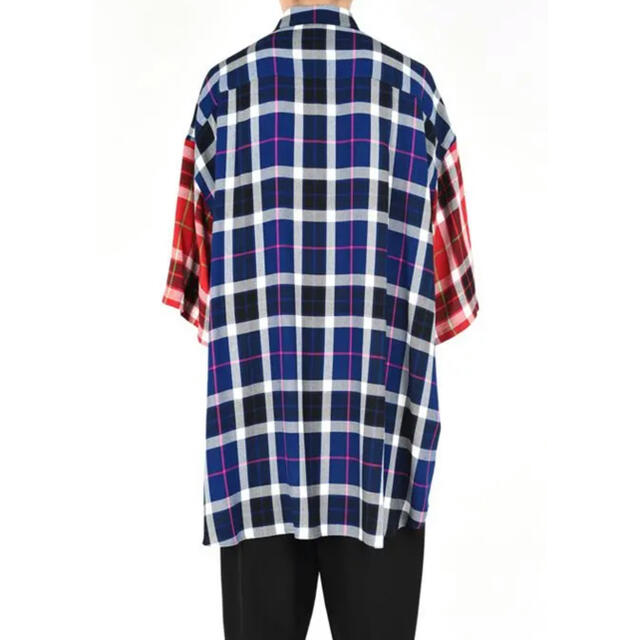 LAD MUSICIAN(ラッドミュージシャン)のSUPER BIG SHORT SLEEVE SHIRT 新品　定価以下 メンズのトップス(シャツ)の商品写真