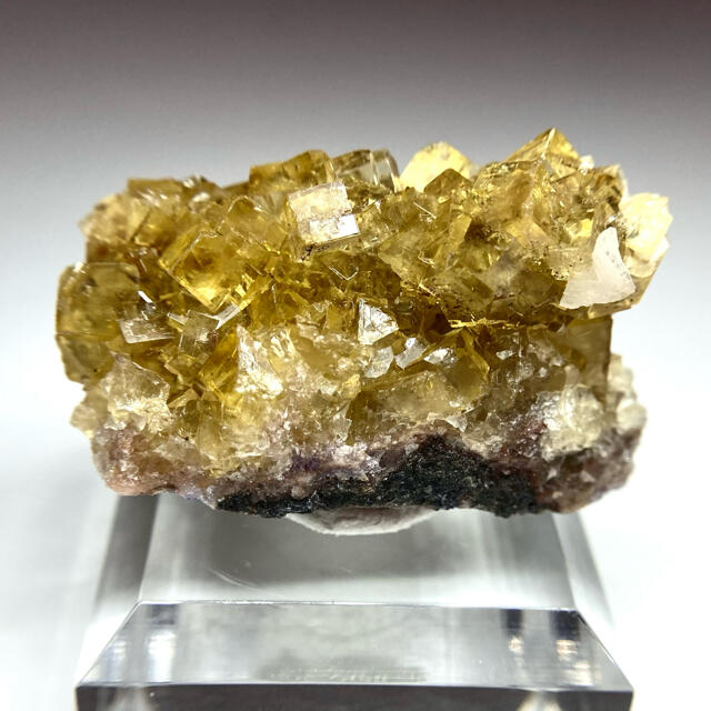 蛍石 イエロー フローライト スペイン産 原石 鉱物 天然石 標本 鉱石 | フリマアプリ ラクマ