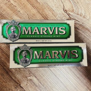 マービス(MARVIS)の【新品未使用】Marvisクラシックストロングミント85ml(歯磨き粉)