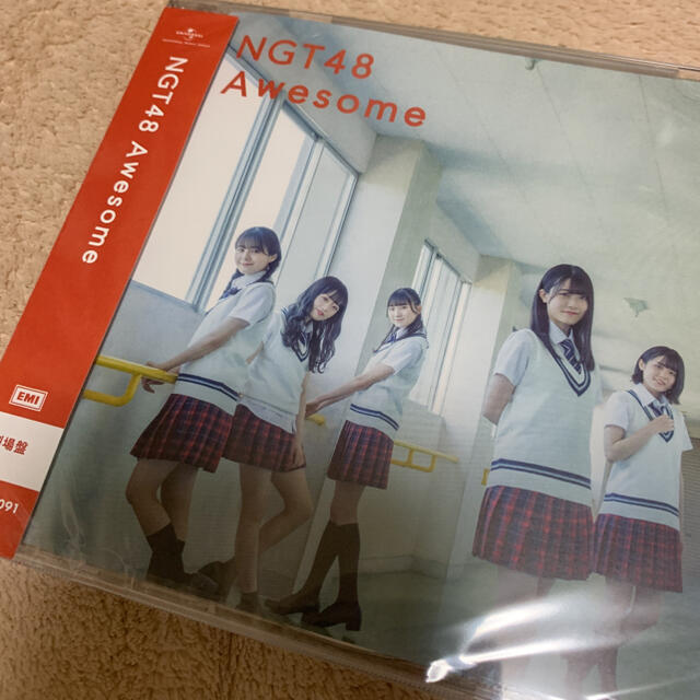 NGT48(エヌジーティーフォーティーエイト)のNGT48 Awesome 劇場盤 エンタメ/ホビーのタレントグッズ(アイドルグッズ)の商品写真