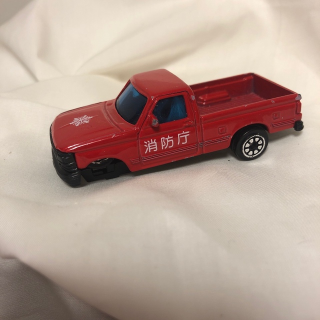 WELLY ミニカー　消防庁 エンタメ/ホビーのおもちゃ/ぬいぐるみ(ミニカー)の商品写真