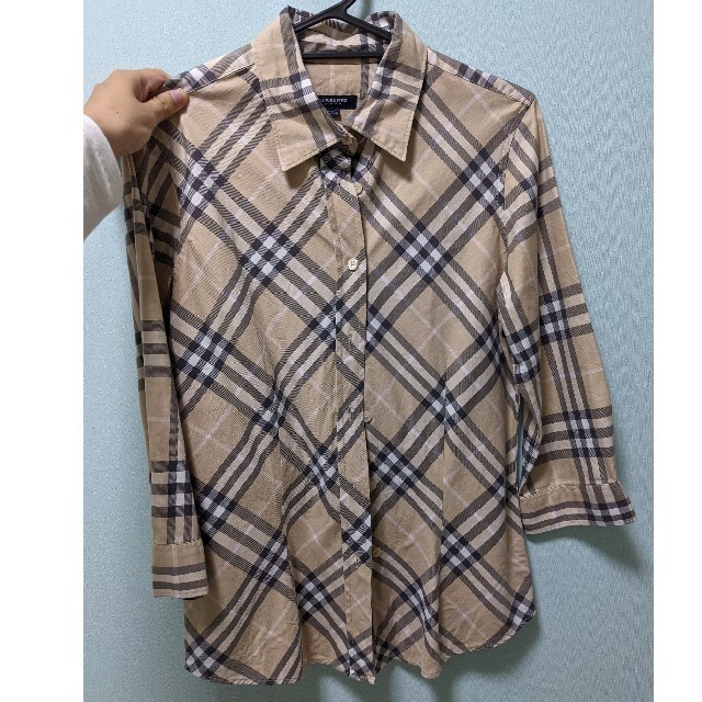 BURBERRY(バーバリー)のバーバリーシャツ レディースのトップス(シャツ/ブラウス(長袖/七分))の商品写真