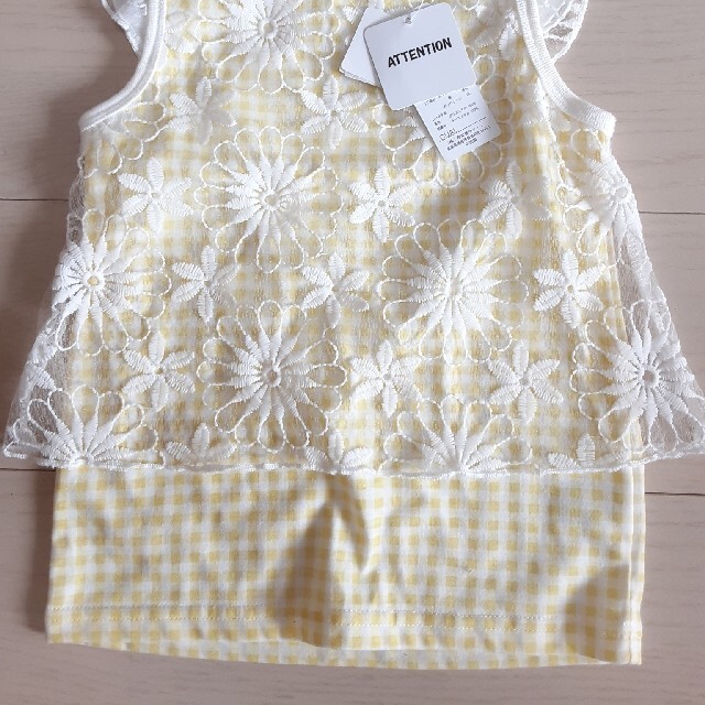 チュニック　120cm　花柄　レース キッズ/ベビー/マタニティのキッズ服女の子用(90cm~)(Tシャツ/カットソー)の商品写真