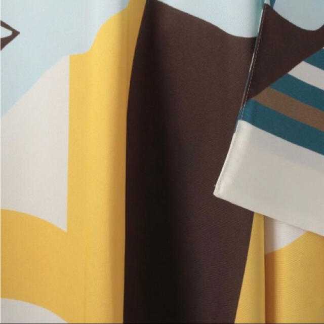 allureville アルアバイル スカーフプリントスカート ロング丈 レディースのスカート(ロングスカート)の商品写真