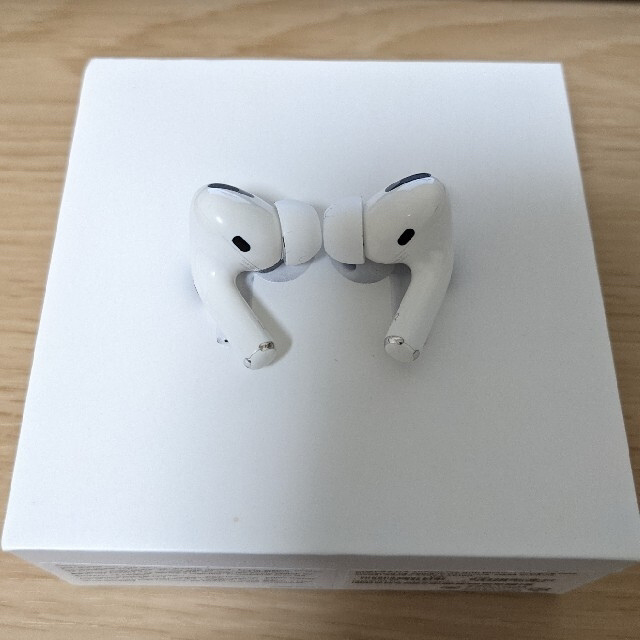 Apple(アップル)のairpods pro 両耳 充電ケースなし イヤホンのみ スマホ/家電/カメラのオーディオ機器(ヘッドフォン/イヤフォン)の商品写真