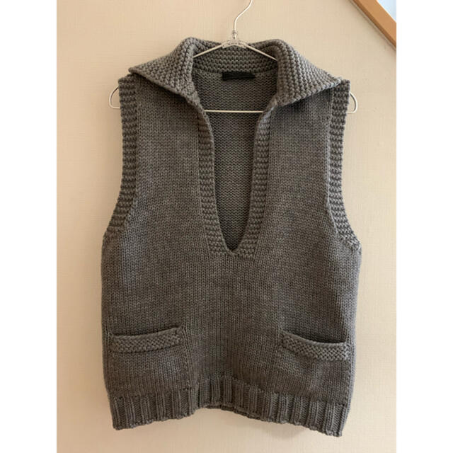 Prada ニットベスト 【おしゃれ】 7840円引き aleksandra-urman.ch