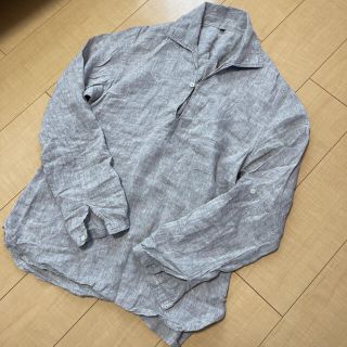 ムジルシリョウヒン(MUJI (無印良品))のカプリシャツ　リネン　S グレー　無印良品(シャツ)