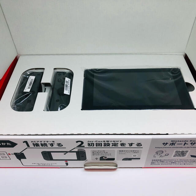 Nintendo Switch(ニンテンドースイッチ)のSwitch本体セット（グレー） エンタメ/ホビーのゲームソフト/ゲーム機本体(家庭用ゲーム機本体)の商品写真