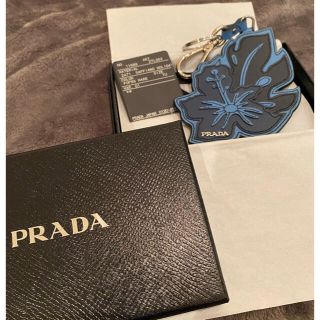 プラダ(PRADA)の専用　PRADAキーホルダー新品未使用(キーホルダー)