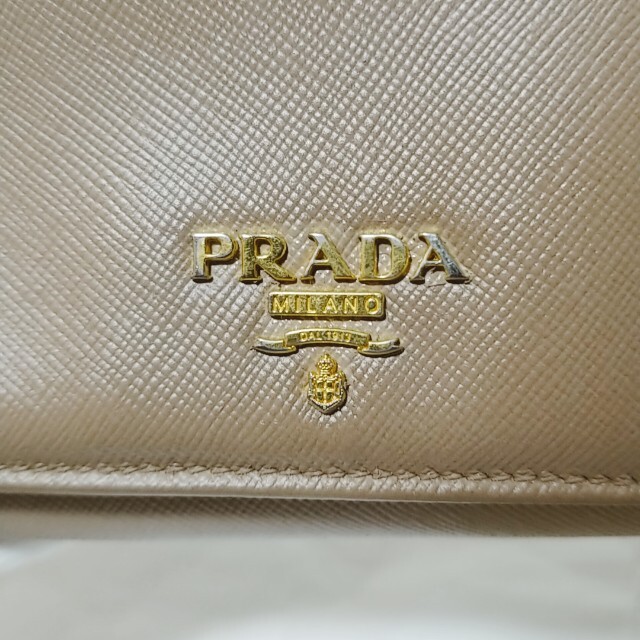 かんたんラ PRADA 1M1132 ブラック 二つ折りの通販 by mari☆プロフ