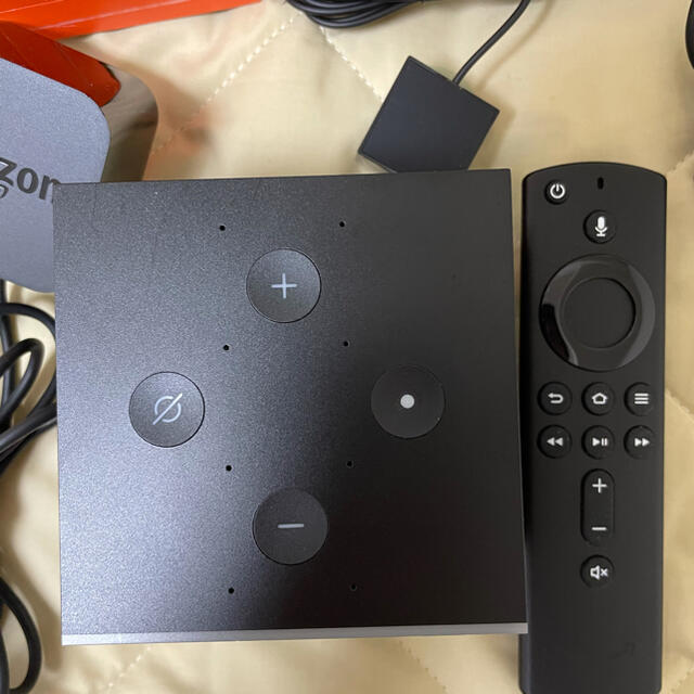 Fire TV cube スマホ/家電/カメラのテレビ/映像機器(その他)の商品写真