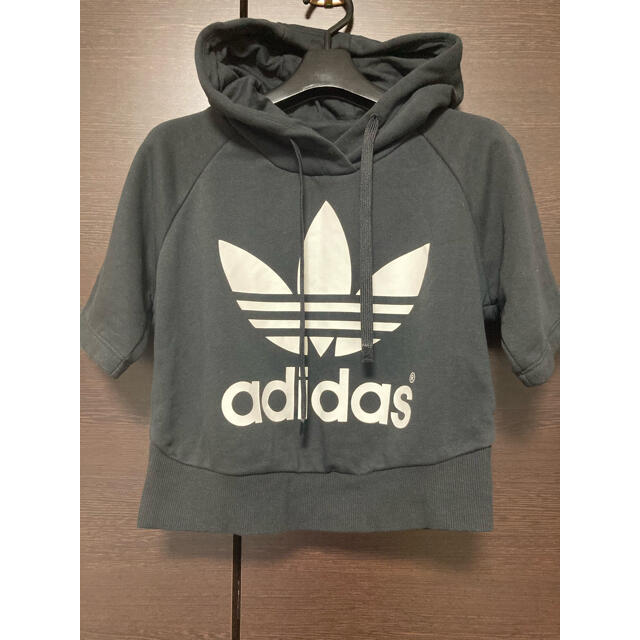 adidas パーカー　半袖