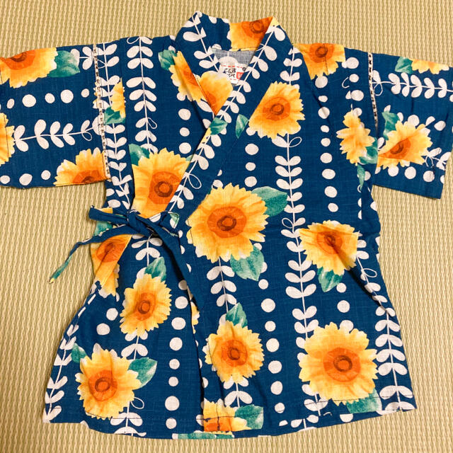 美品◎ ひまわり 甚平 90サイズ  キッズ/ベビー/マタニティのキッズ服女の子用(90cm~)(甚平/浴衣)の商品写真