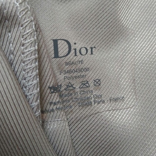 Dior(ディオール)のDior☆ディオール☆巾着☆袋☆ノベルティ エンタメ/ホビーのコレクション(ノベルティグッズ)の商品写真