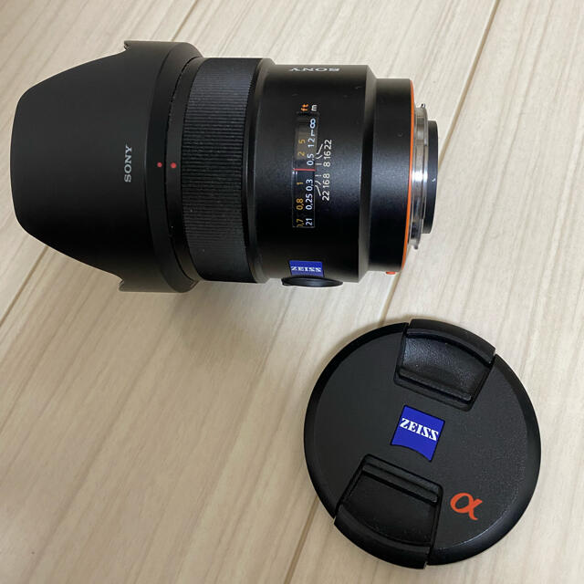 SONY(ソニー)の【T様専用】SONY Zeiss SAL24F20Z Aマウント スマホ/家電/カメラのカメラ(レンズ(単焦点))の商品写真