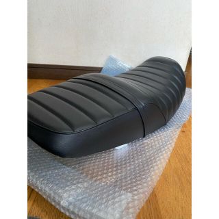 今週限定価格!CB400SF NC39 NC42 対応 タックロールの通販 by ...