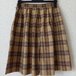 バーバリー(BURBERRY)の☆BURBERRY　バーバリー　スカート　美品　膝丈　Mサイズ　チェック　定番(ひざ丈スカート)