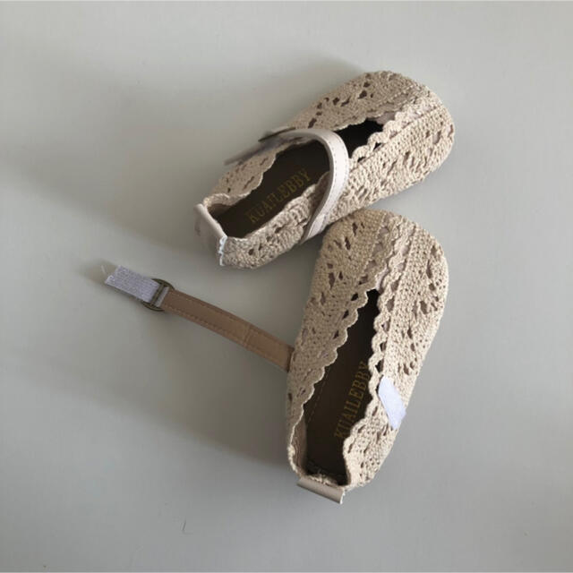 ZARA KIDS(ザラキッズ)のlace shoes ベビー靴 キッズ/ベビー/マタニティのベビー靴/シューズ(~14cm)(サンダル)の商品写真