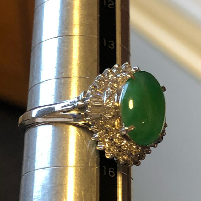 アクセサリーリング 指輪 ダイヤ 翡翠 プラチナ PT900