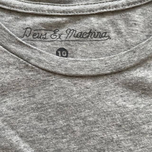 Deus ex Machina(デウスエクスマキナ)のdeus ex machina ボーイズTシャツ キッズ/ベビー/マタニティのキッズ服男の子用(90cm~)(Tシャツ/カットソー)の商品写真