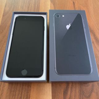 アイフォーン(iPhone)のiPhone 8 Space Gray 64 GB SIMロック解除済(スマートフォン本体)