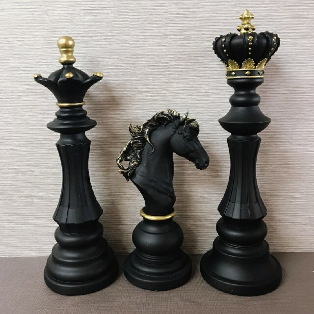 3個セット　チェス駒　ナイト　クイーン　キング　ブラック　オブジェ 1