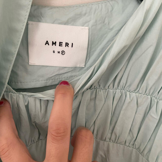 Ameri VINTAGE(アメリヴィンテージ)の【Ameri】SHIRRING VOLUME SLEEVE DRESS レディースのワンピース(ロングワンピース/マキシワンピース)の商品写真