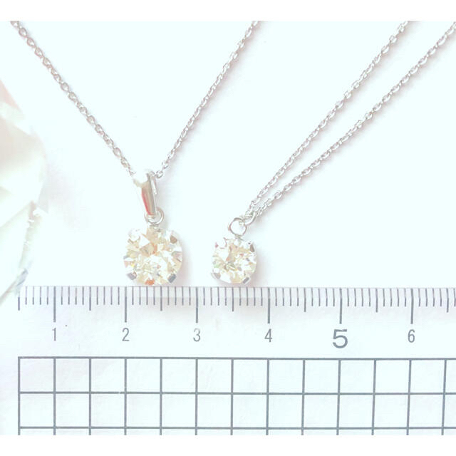 SWAROVSKI(スワロフスキー)の☆専用☆セット【天然石】シトリン 宝石箱のようなネックレス&ネジバネイヤリング ハンドメイドのアクセサリー(ネックレス)の商品写真