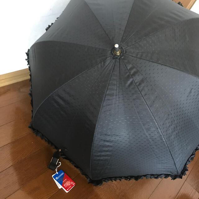 LANVIN en Bleu(ランバンオンブルー)の専用⭐︎新品　ランバン傘　訳あり　フリル　日傘　雨傘　兼用 レディースのファッション小物(傘)の商品写真